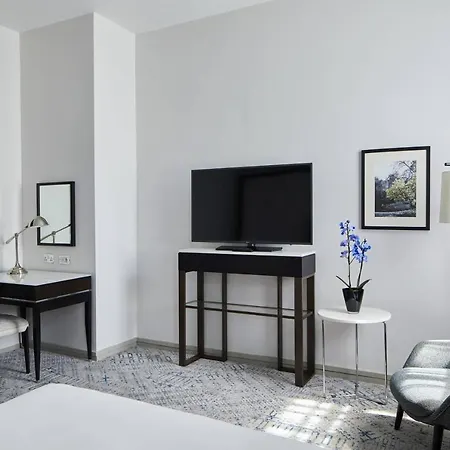 Marriott Grosvenor Square Hotel 5*