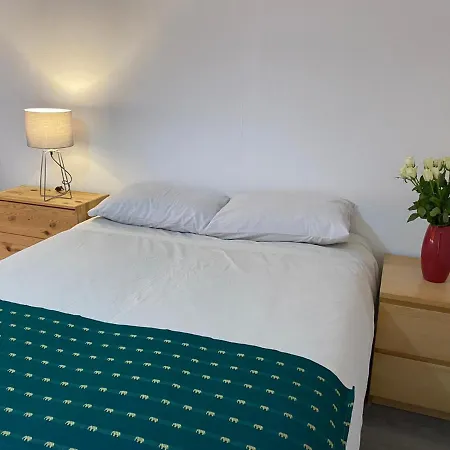 Sunrup Heathrow Homestay *