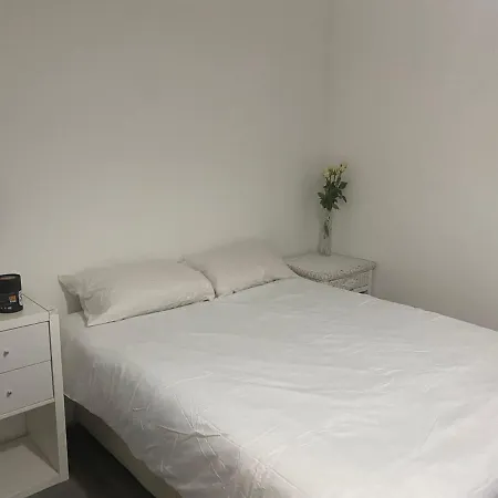 Sunrup Heathrow Homestay