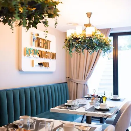 Hotel Merit Kensington 4*