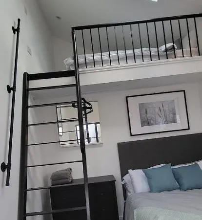 Stunning New Build Mezzanine Style Apartment *