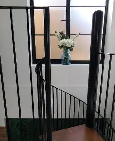 Stunning New Build Mezzanine Style Apartment *