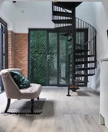 Stunning New Build Mezzanine Style Apartment London