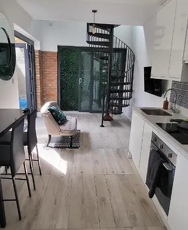 Stunning New Build Mezzanine Style Apartment *