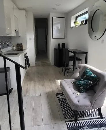 Stunning New Build Mezzanine Style Apartment *