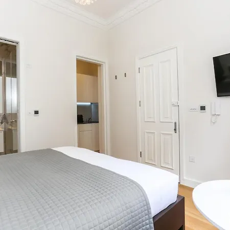 Inverness Terrace Serviced By Concept * London