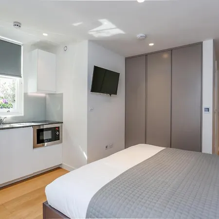 Inverness Terrace Serviced By Concept London