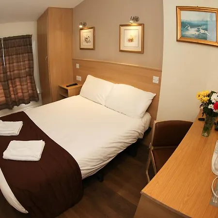 Gasthof Holland Court London