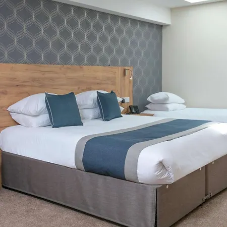 Western Northfields Ealing London