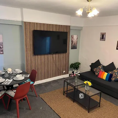 Apartment 2-bedroom Living Flats Near Edgware Road