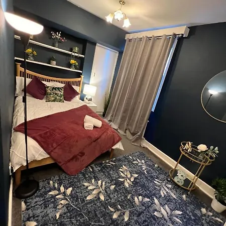 2-bedroom Living Flats Near Edgware Road Apartment