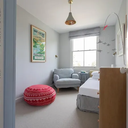 Oakington Road By Onefinestay
