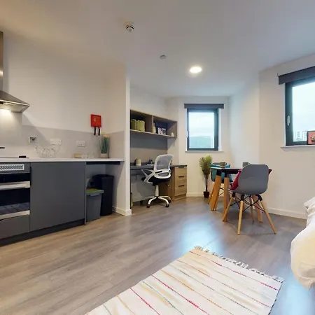 דירה Studios And Cozy Ensuites With Shared Kitchen At Canvas Wembley Apartments *