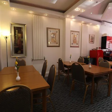 Anchor Hotel