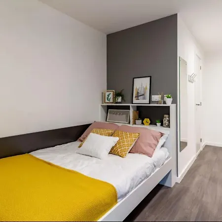 Pensión Modern Rooms In Wembley, Sk Londres