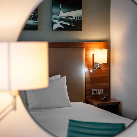 Hilton Garden London Heathrow Airport 4* Hillingdon