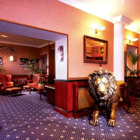 Hotel Mitre House