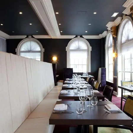 London Aerodrome Hotel, Bw Signature Collection Croydon