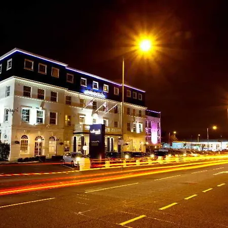 London Aerodrome Hotel, Bw Signature Collection