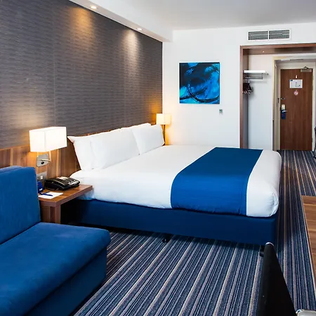 Holiday Express London-wimbledon-south, An Ihg Hotel 3*