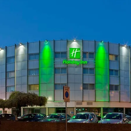 Отель Western London Heathrow Ariel 4*
