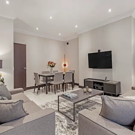 Aparthotel 130 Queen's Gate London
