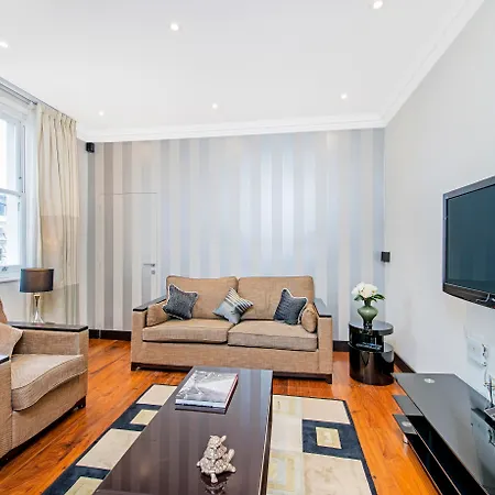 Aparthotel 130 Queen's Gate London