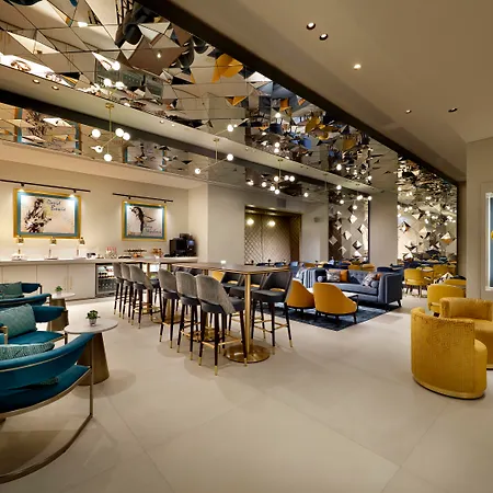 Hard Rock 4*