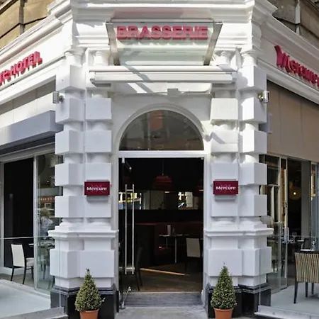 伦敦布鲁姆斯伯里美居酒店 酒店