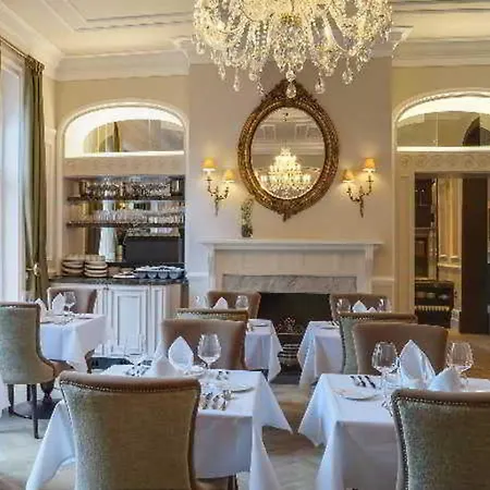 Hotel St Paul's 4*