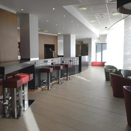 Express City, An Ihg 3*