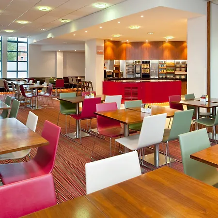 Express City, An Ihg London