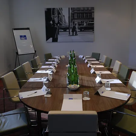 Hotel Express City, An Ihg London