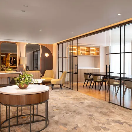 Hotel Hilton Metropole 4*