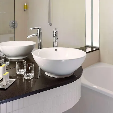 Doubletree By Hilton London Heathrow Airport 4* Hounslow