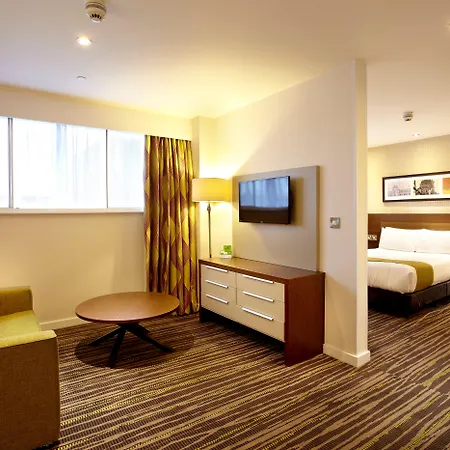 Hotel - Wembley, An Ihg