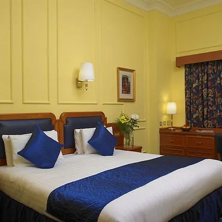 Lancaster Gate מלון 3*