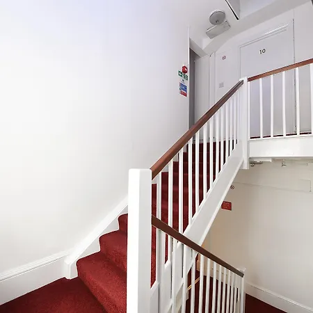 Szálloda Upper Berkeley Hotel London