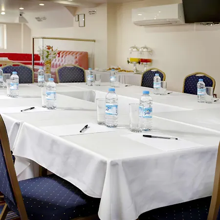 Hotel Western Greater London 3*