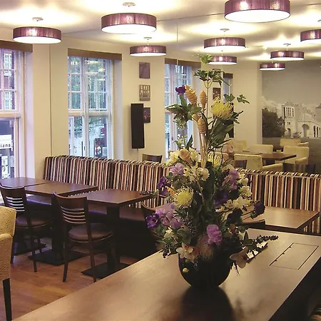 Seraphine Kensington Olympia 4*