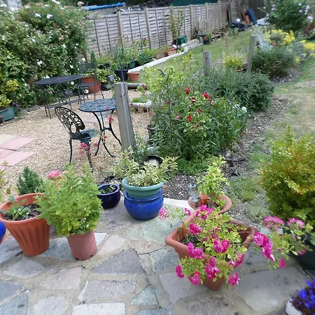 Atini 3* London Borough of Croydon