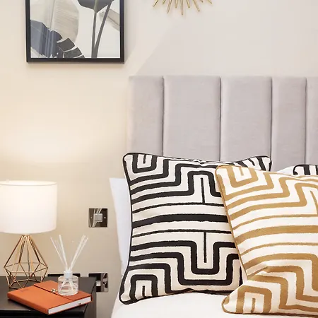 Chancery Lane Apartment