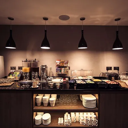 Western Delmere Hotel 3*