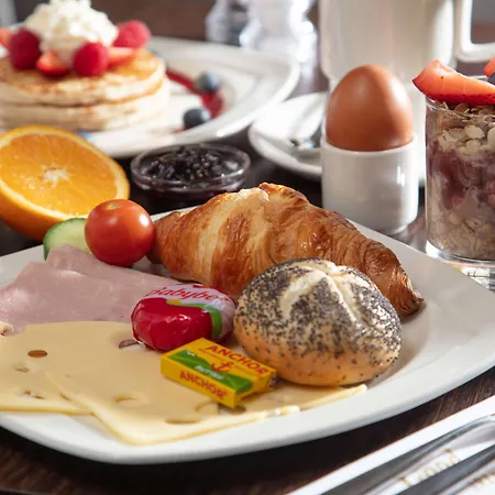 Western Delmere Hotel 3*