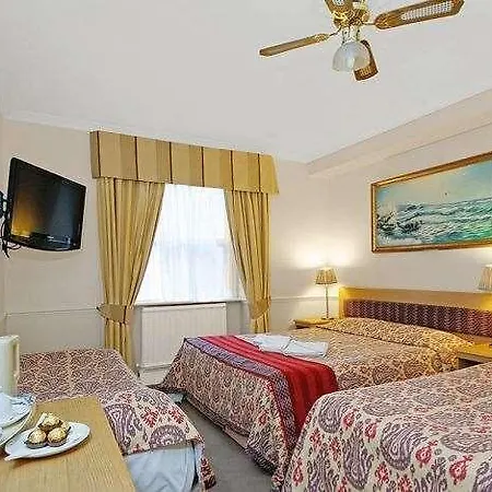Hotel Kingswaypark At Park Avenue