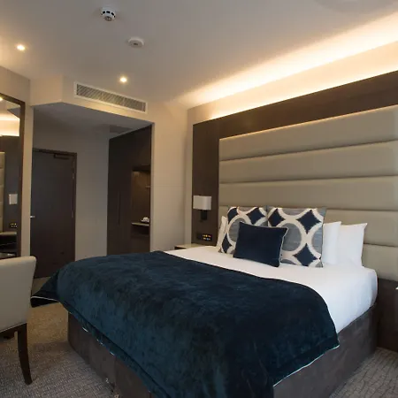Hotel The Kings Head 4*