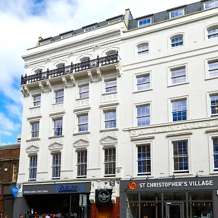 St Christopher's Oasis - Bridge - Female Only Hostel London