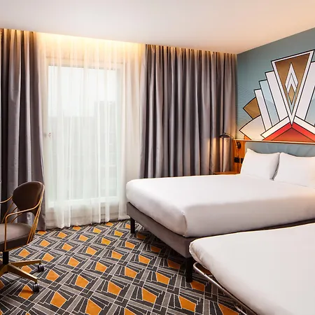 Ibis Styles London Heathrow East Hotel 3*