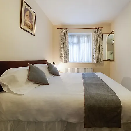 Hotel Oyo Honeycroft