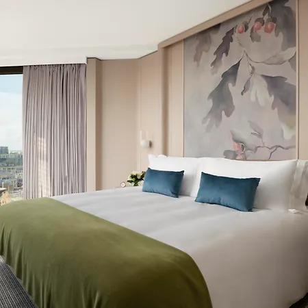 Pan Pacific London